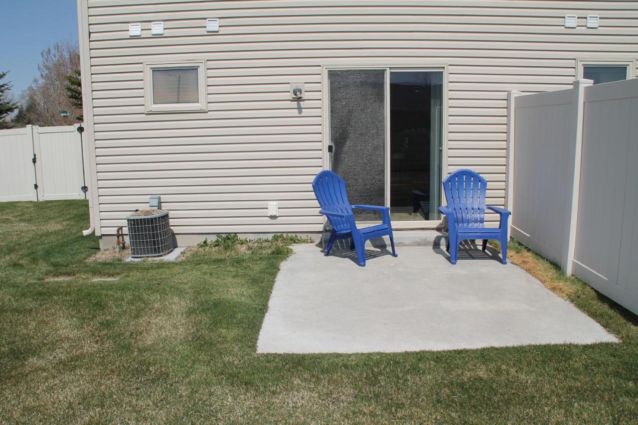 3 Queen Beds, 1 Twin Bed, 2 Rooms, 1 And A Half Bath, Self Check-In, Flexcation Equipped Idaho Falls Eksteriør bilde